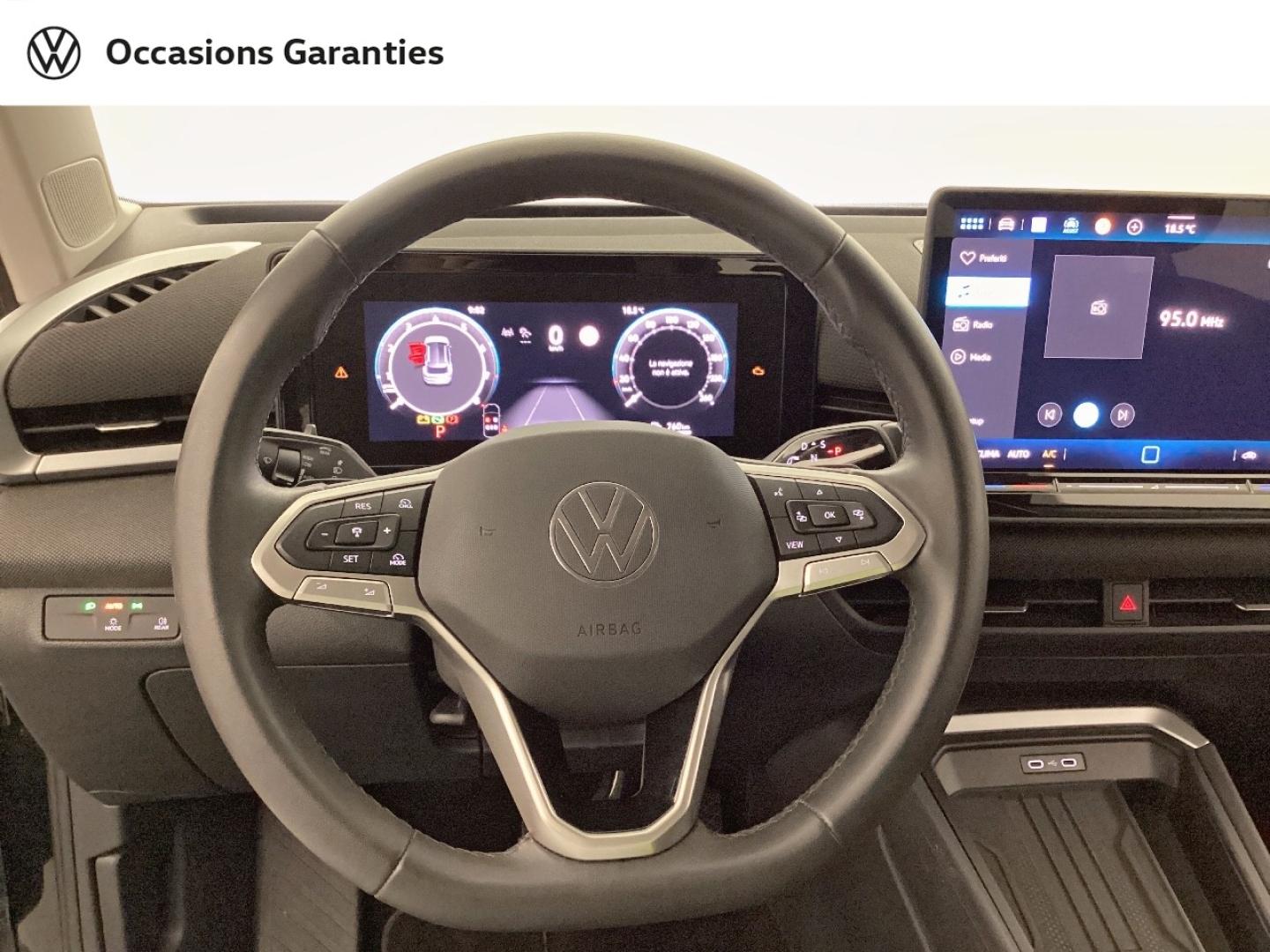 Voitures occasions VOLKSWAGEN T-ROC Life Nice