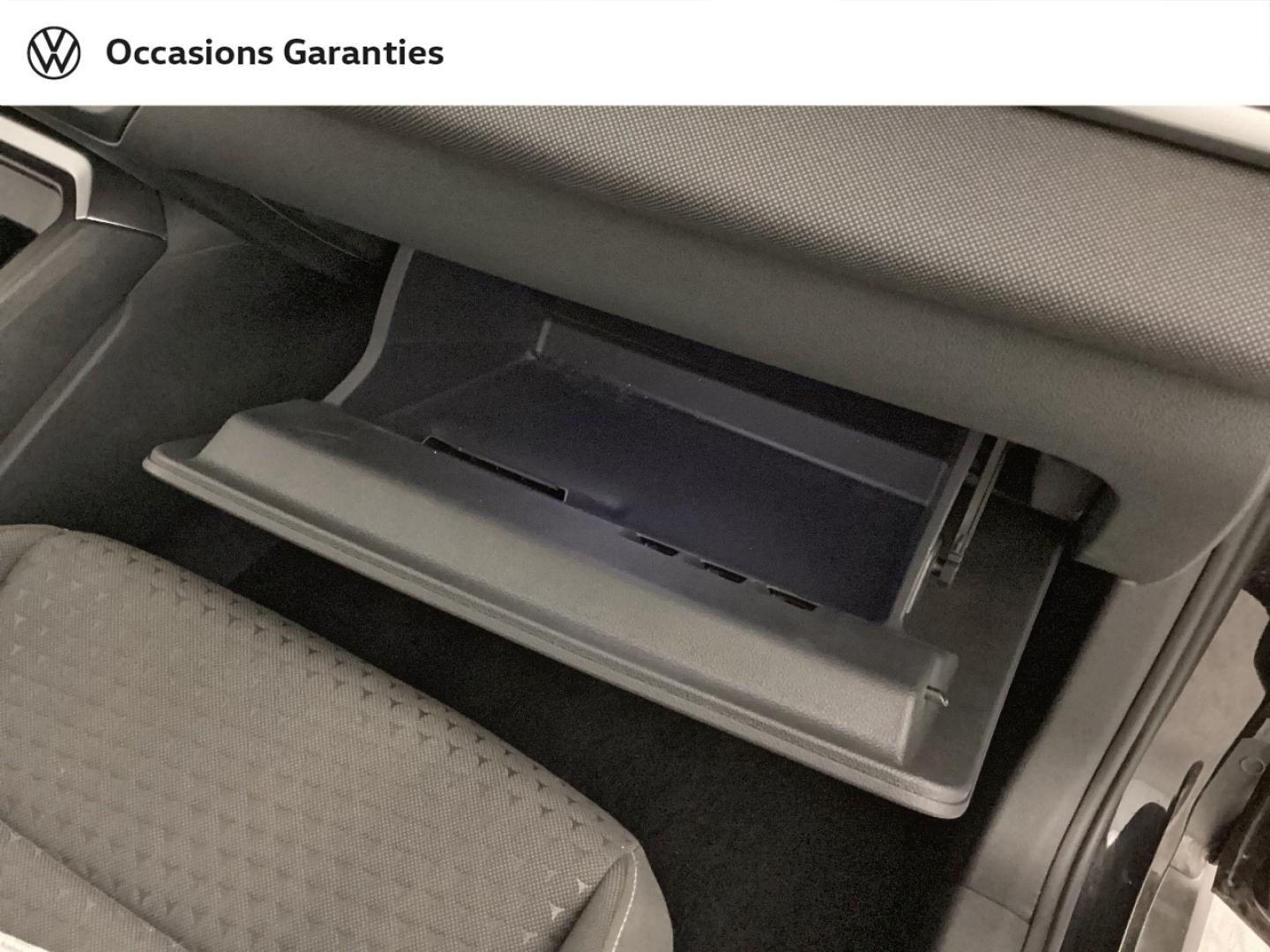 Voitures occasions VOLKSWAGEN T-ROC Life Nice