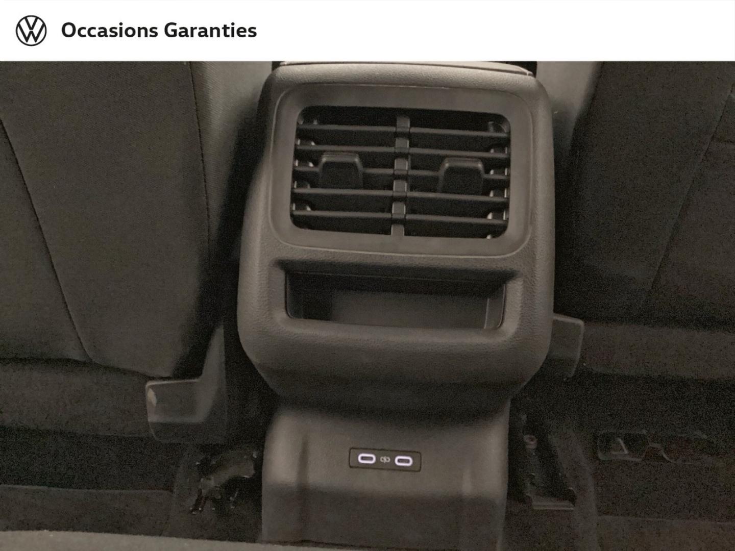 Voitures occasions VOLKSWAGEN T-ROC Life Nice