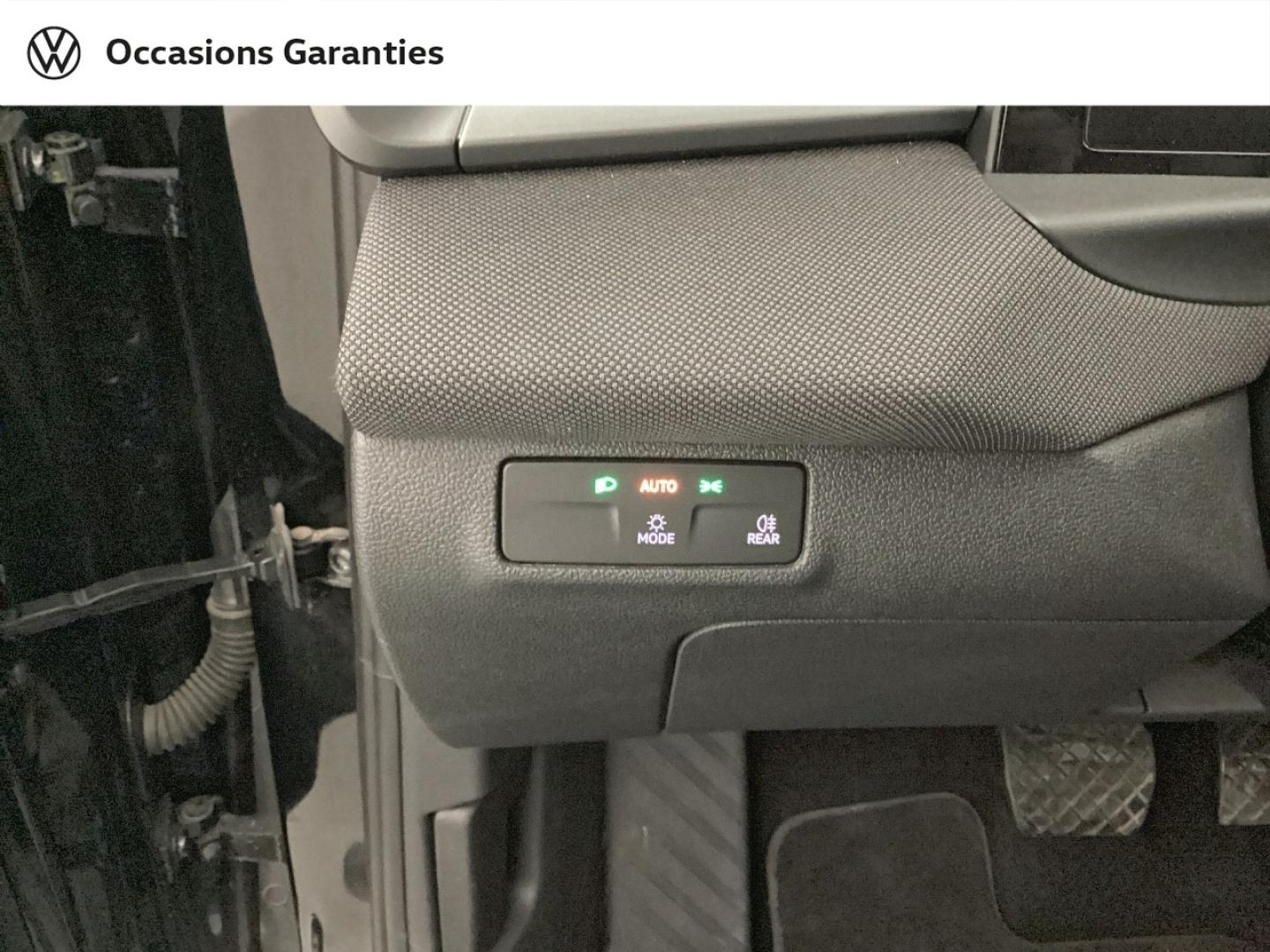 Voitures occasions VOLKSWAGEN T-ROC Life Nice
