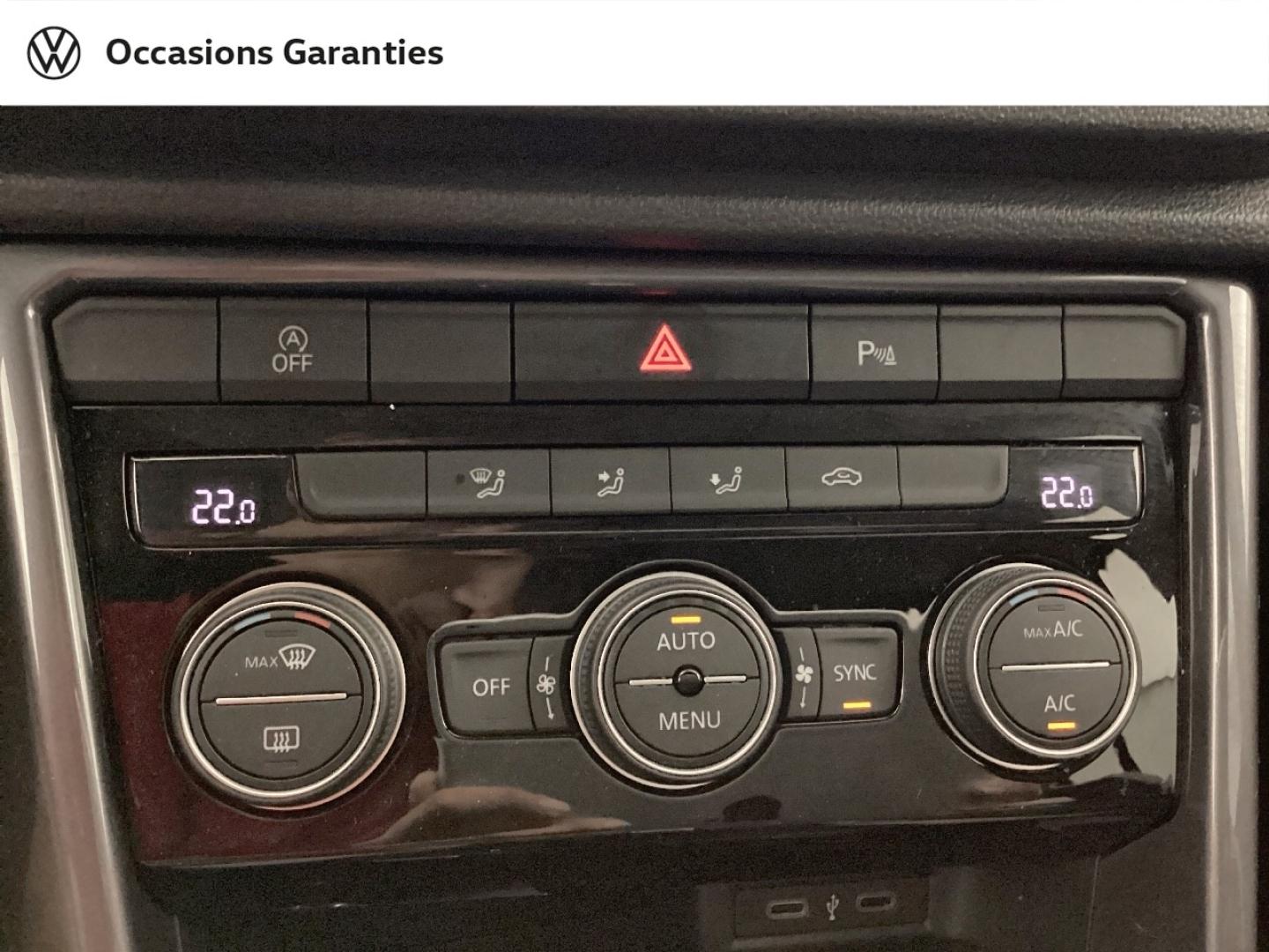 Voitures occasions VOLKSWAGEN T-ROC Carat Nice