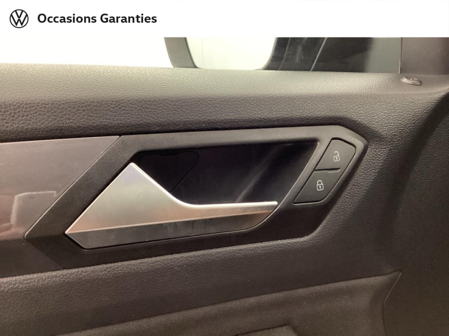 Voitures occasions VOLKSWAGEN T-ROC Carat Nice