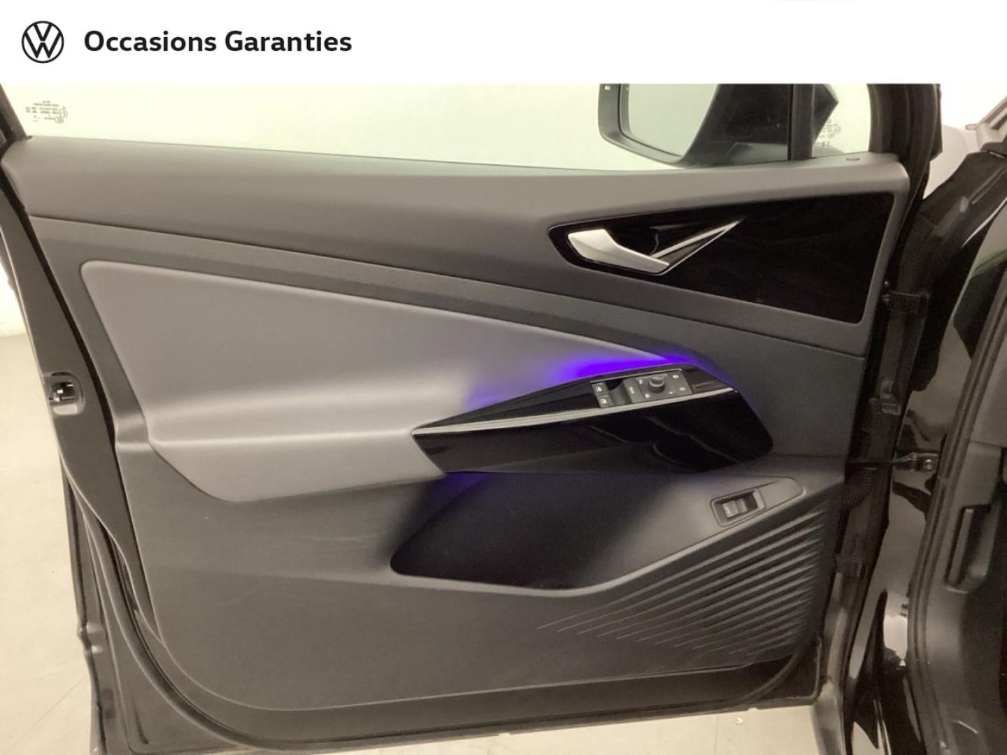 Voitures occasions VOLKSWAGEN ID.4 Life Max Nice