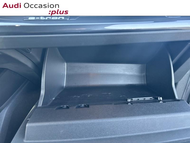 Voitures occasions Audi Q4 Sportback e-tron S line Mougins