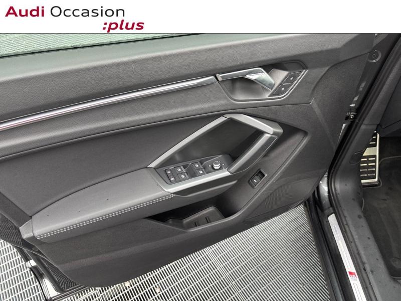 Voitures occasions Audi Q3 S line Mougins