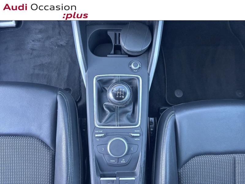 Voitures occasions Audi Q2 S line Mougins