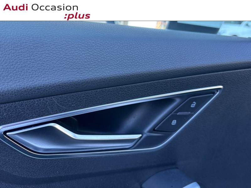 Voitures occasions Audi Q2 S line Mougins