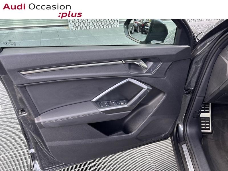 Voitures occasions Audi Q3 S line Mougins