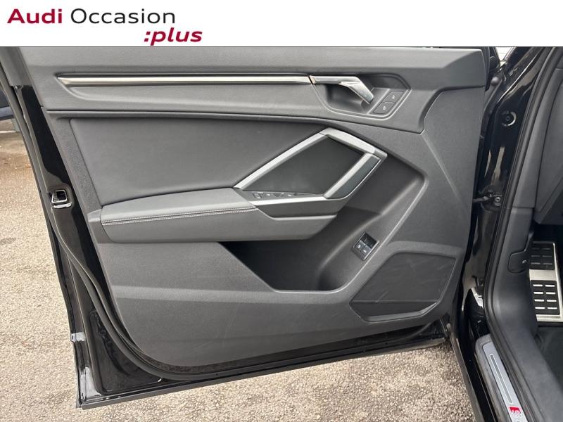 Voitures occasions Audi Q3 S line Mougins