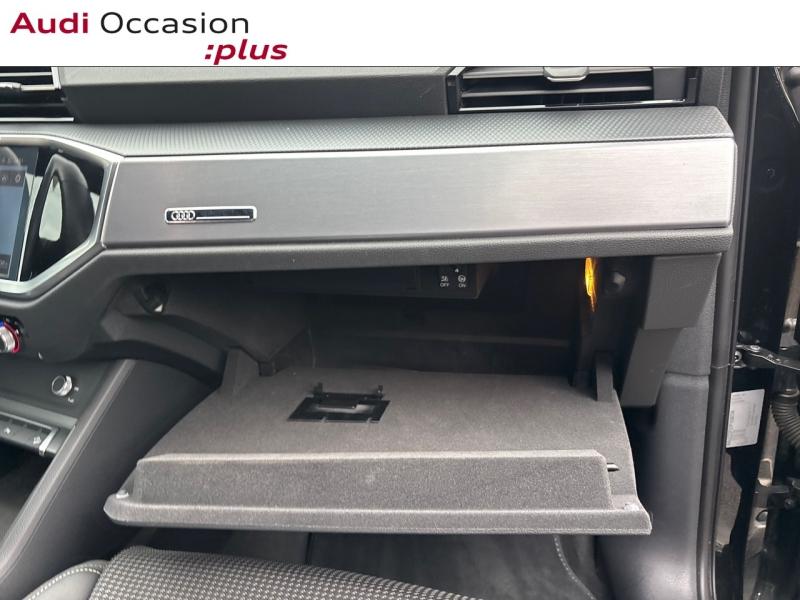 Voitures occasions Audi Q3 S line Mougins