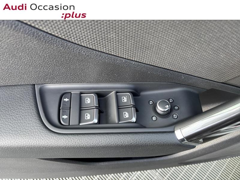 Voitures occasions Audi Q2 S line Mougins