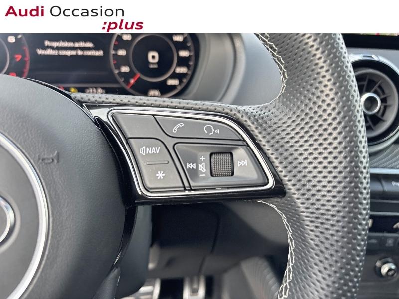 Voitures occasions Audi Q2 S line Mougins