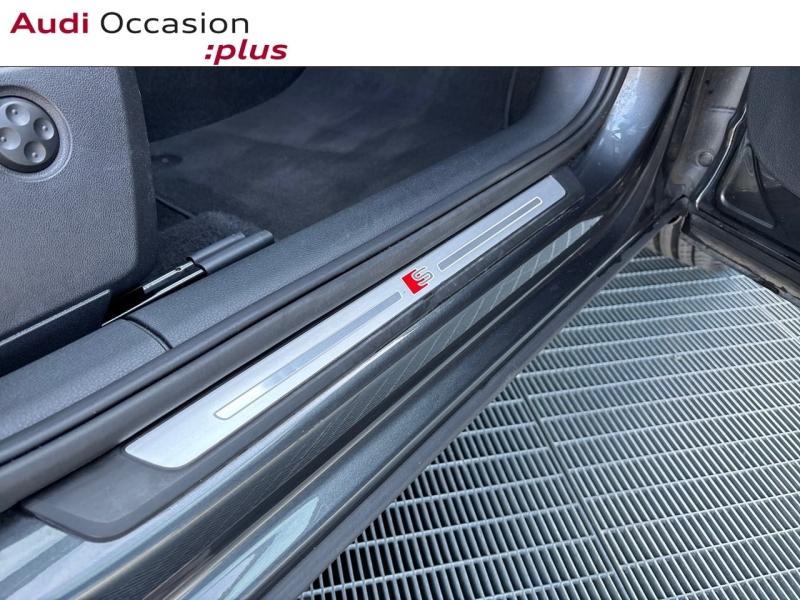 Voitures occasions Audi Q2 S line Mougins