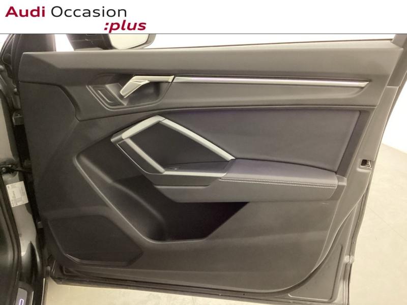 Voitures occasions Audi Q3 S line Mougins
