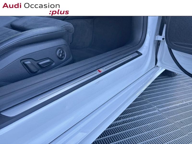 Voitures occasions Audi A5 Cabriolet S line Mougins