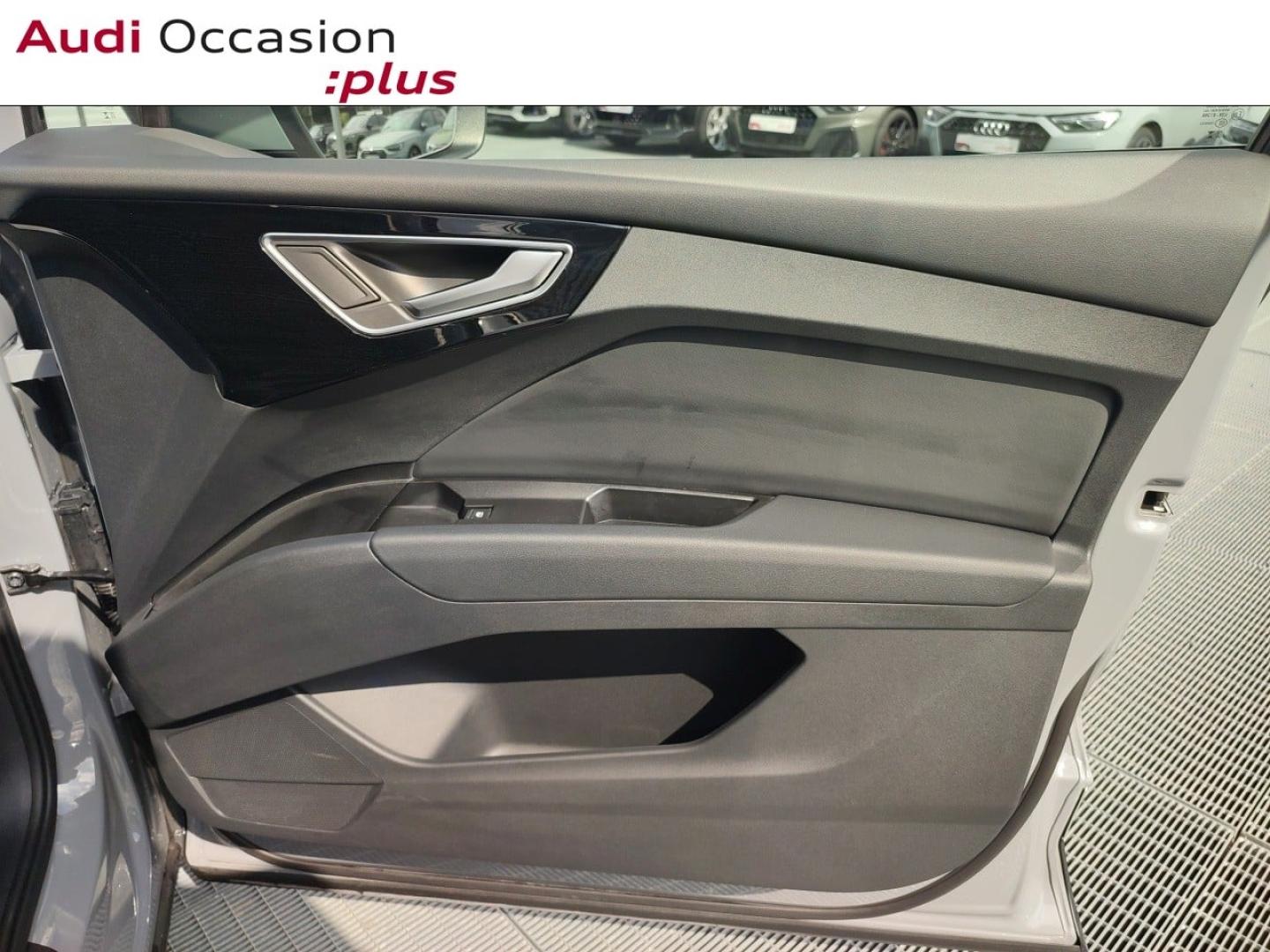 Voitures occasions Audi Q4 Sportback e-tron Base Mougins