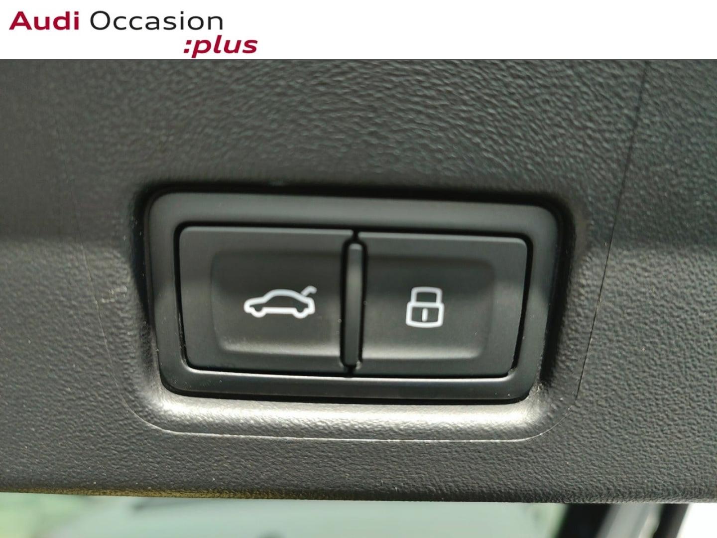 Voitures occasions Audi Q4 Sportback e-tron Base Mougins