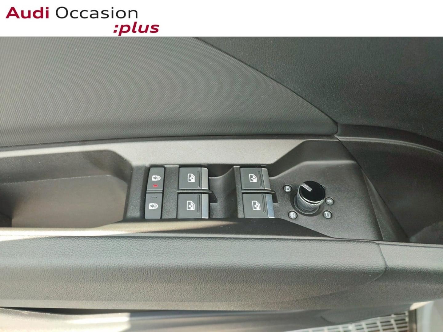 Voitures occasions Audi Q4 Sportback e-tron Base Mougins