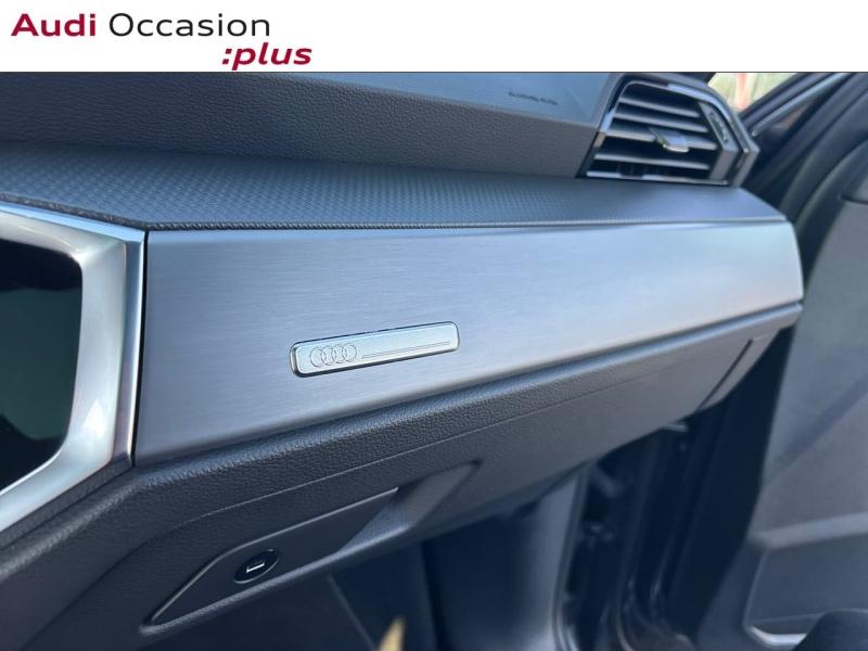 Voitures occasions Audi Q3 S line Mougins