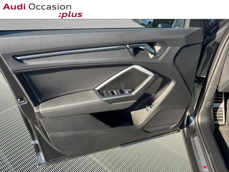 Voitures occasions Audi Q3 S line Mougins