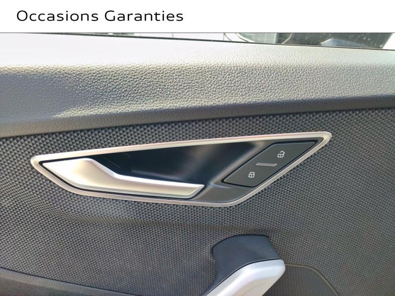 Voitures occasions Audi Q2 S line Mougins