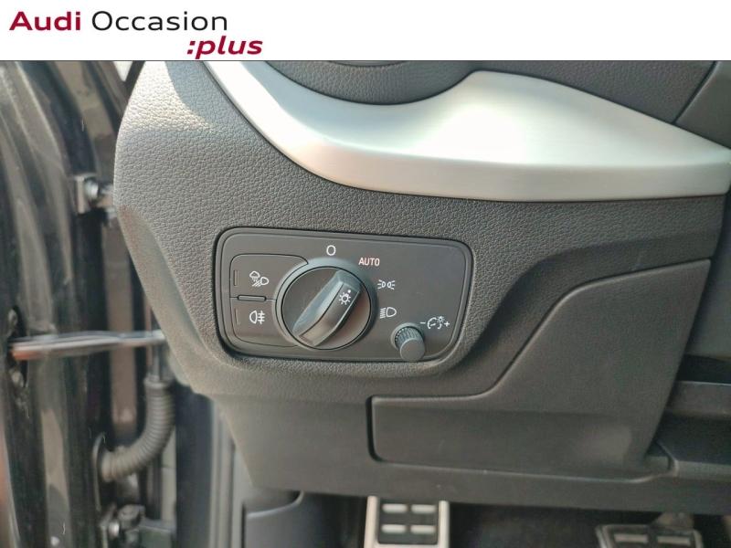 Voitures occasions Audi Q2 S line Mougins