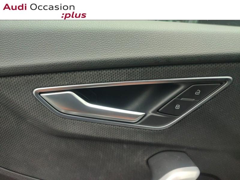Voitures occasions Audi Q2 S line Mougins
