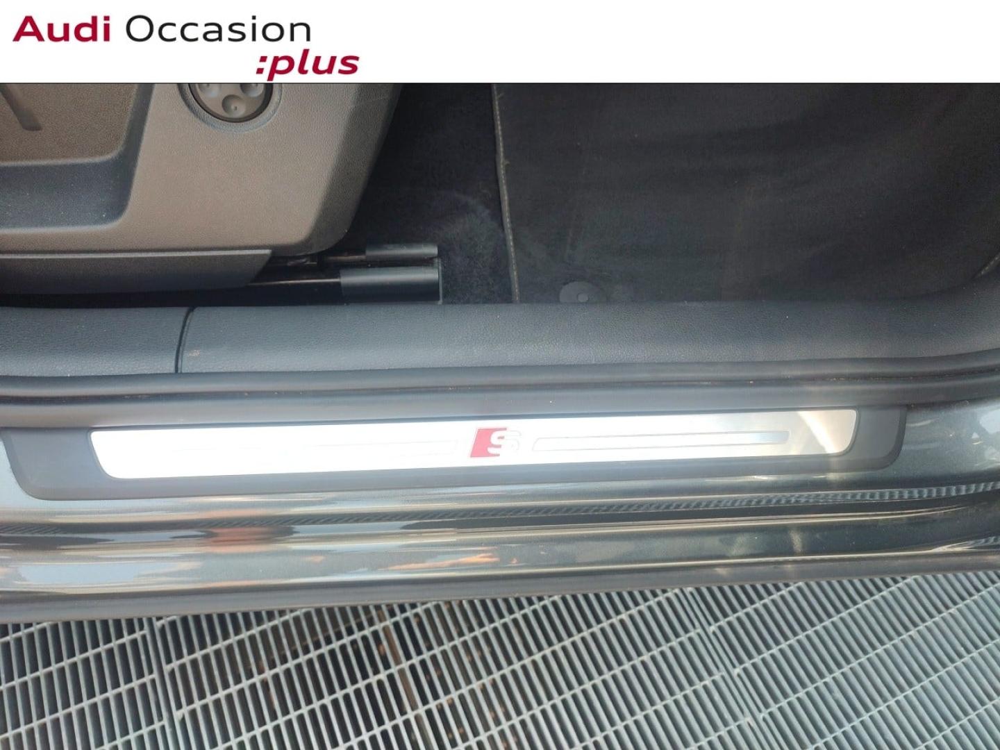 Voitures occasions Audi Q2 S line Mougins
