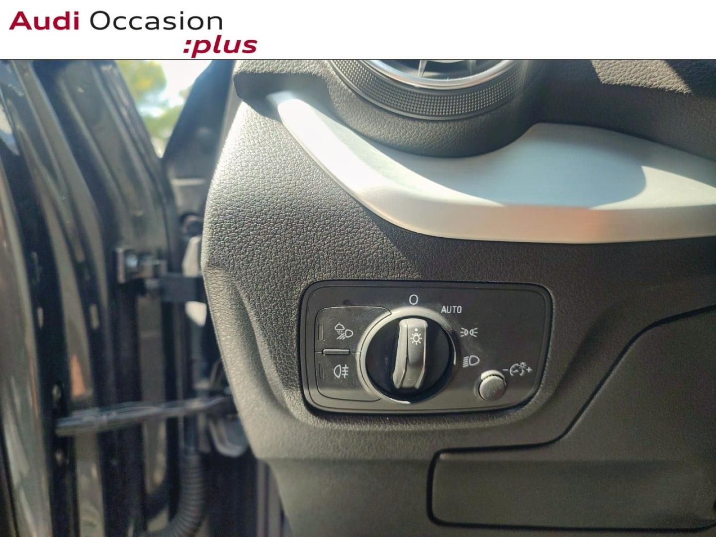 Voitures occasions Audi Q2 S line Mougins