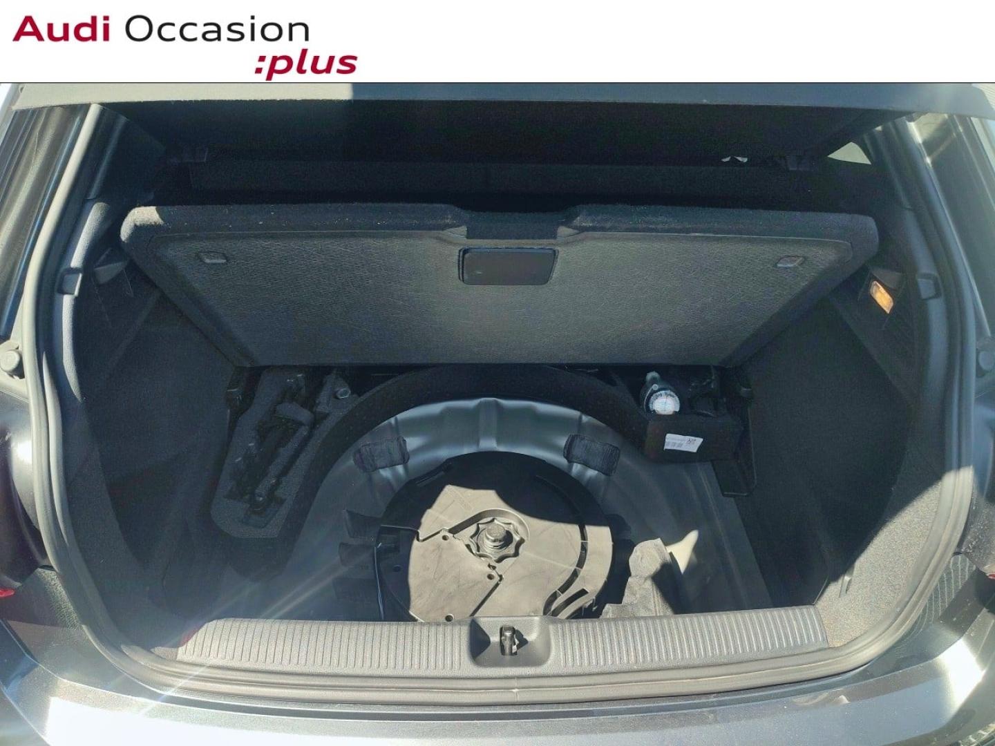Voitures occasions Audi Q2 S line Mougins