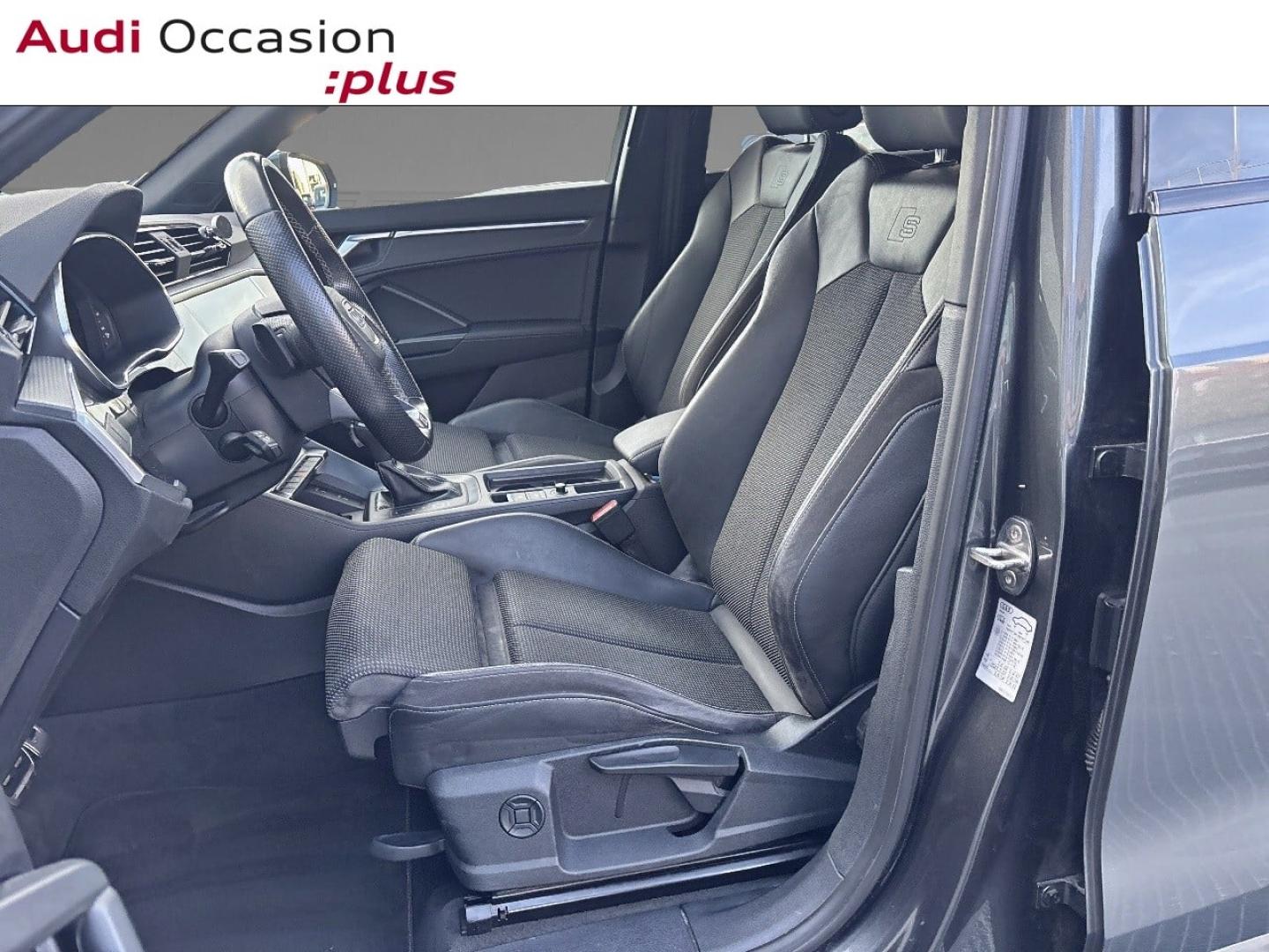 Voitures occasions Audi Q3 S line Mougins