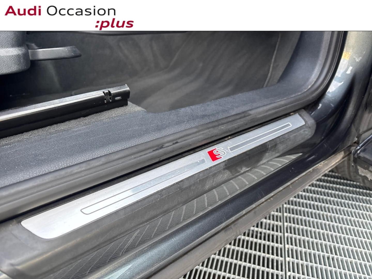 Voitures occasions Audi Q3 S line Mougins