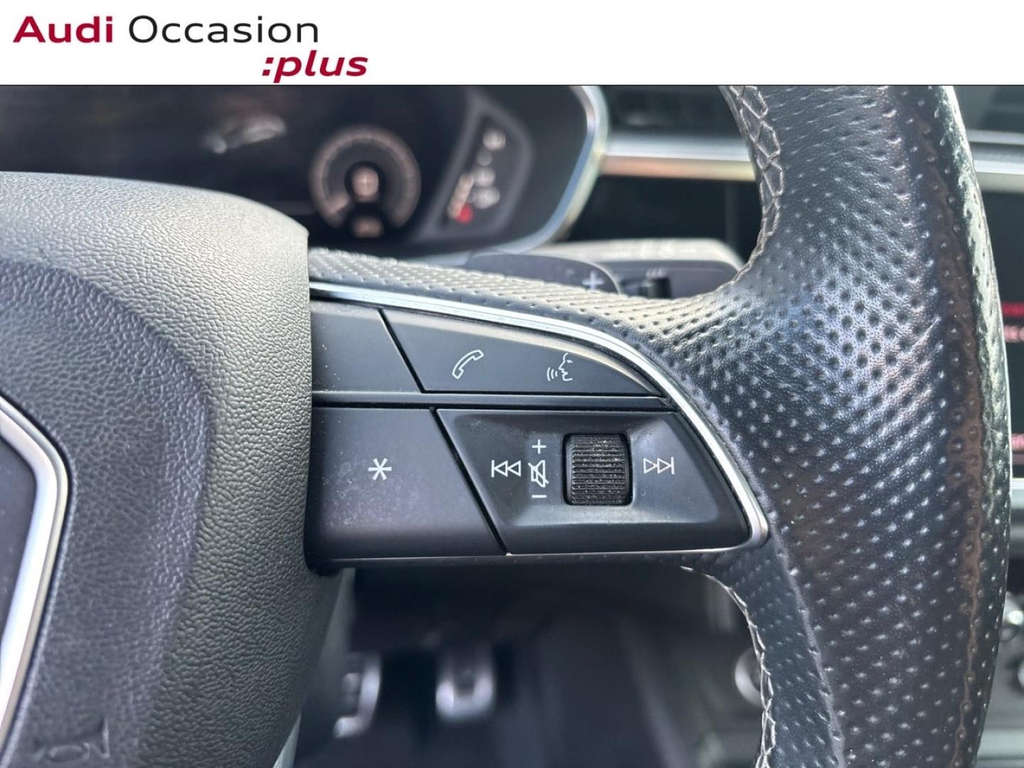Voitures occasions Audi Q3 S line Mougins