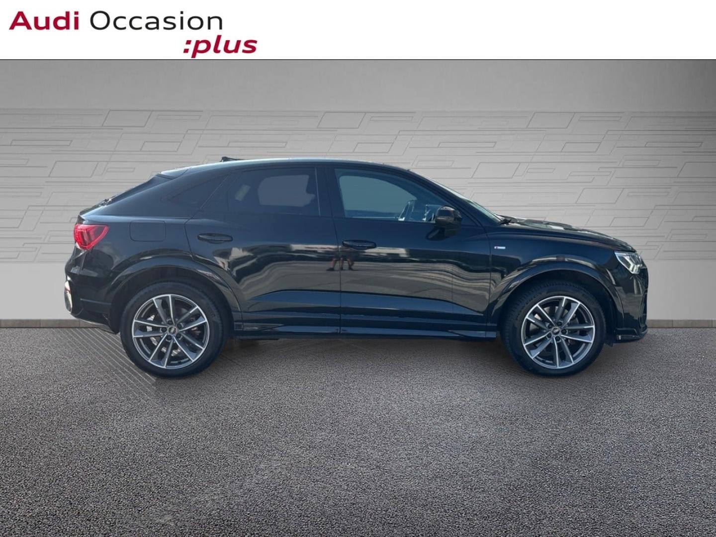 Voitures occasions Audi Q3 Sportback S line Mougins