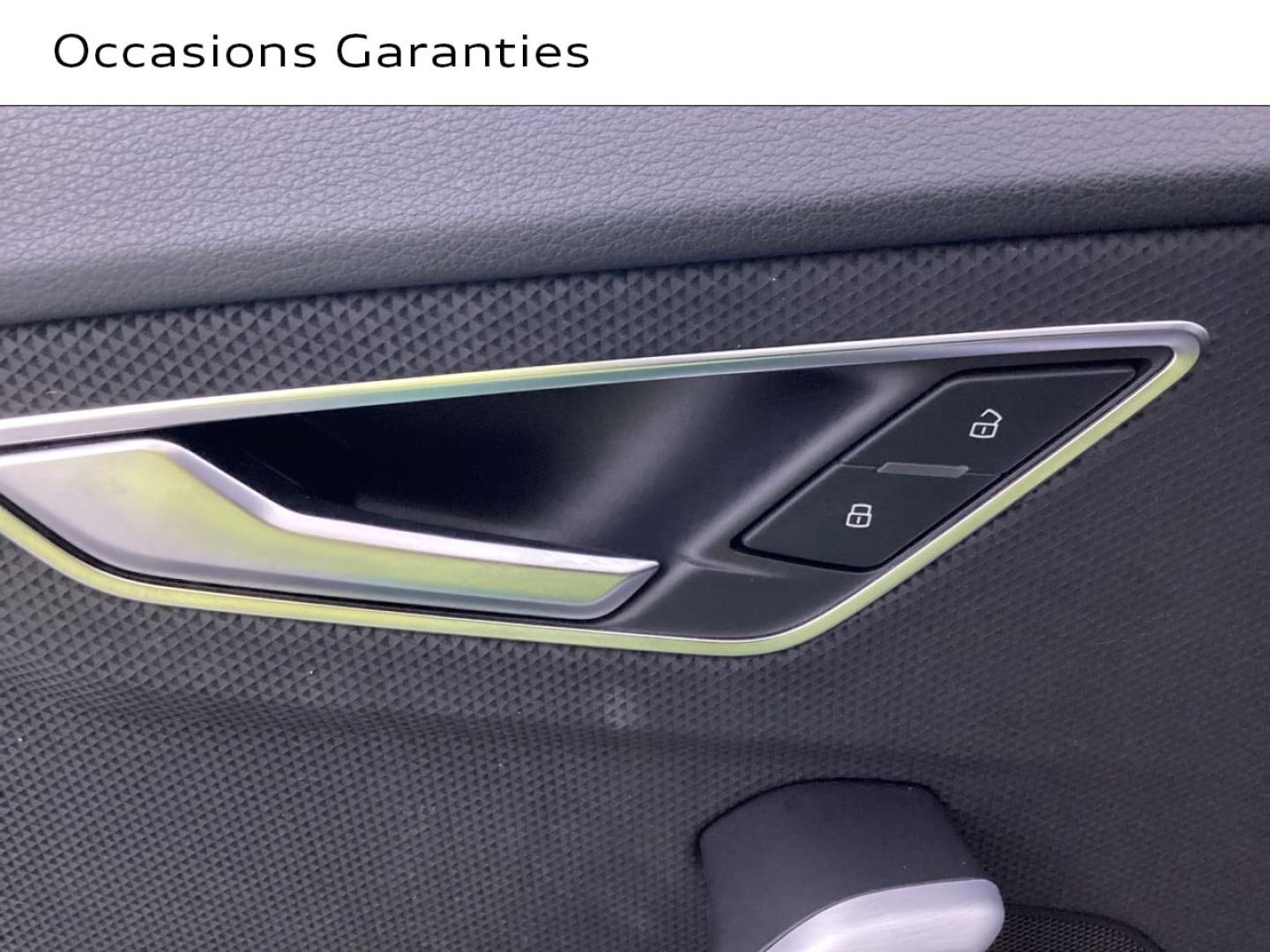 Voitures occasions Audi Q2 S line Mougins