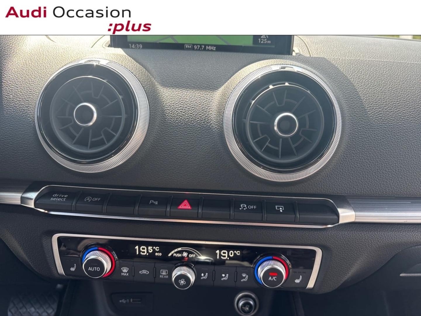 Voitures occasions Audi A3 Sportback Base Mougins
