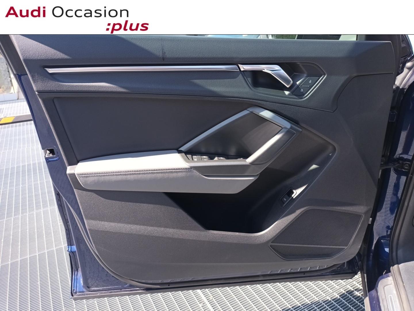 Voitures occasions Audi Q3 S line Mougins