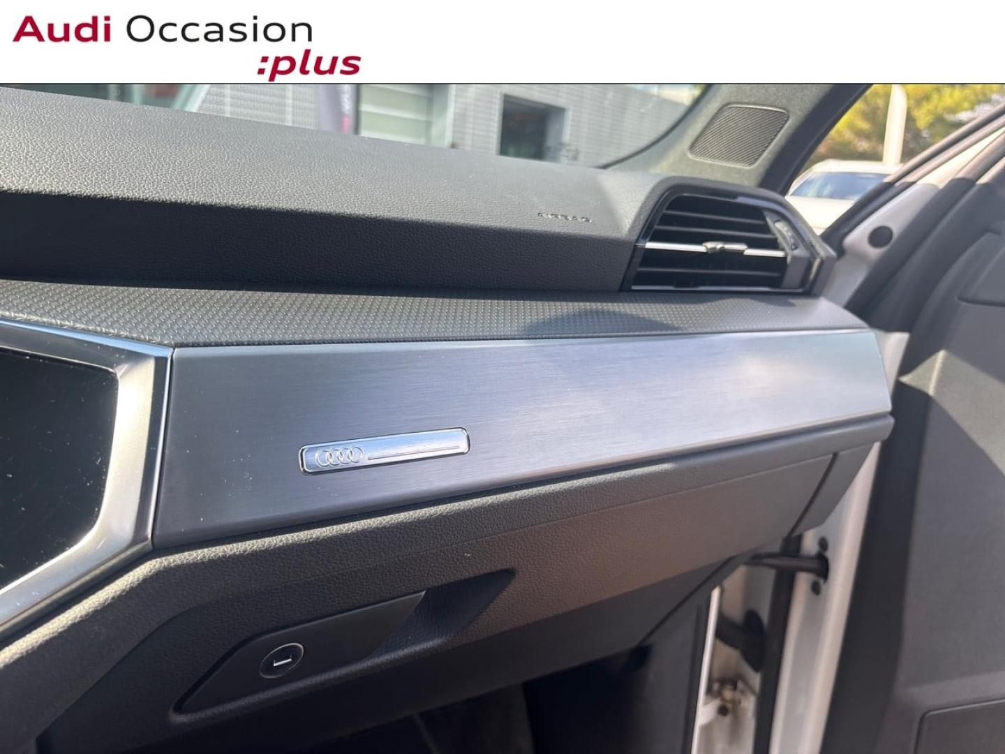 Voitures occasions Audi Q3 S line Mougins