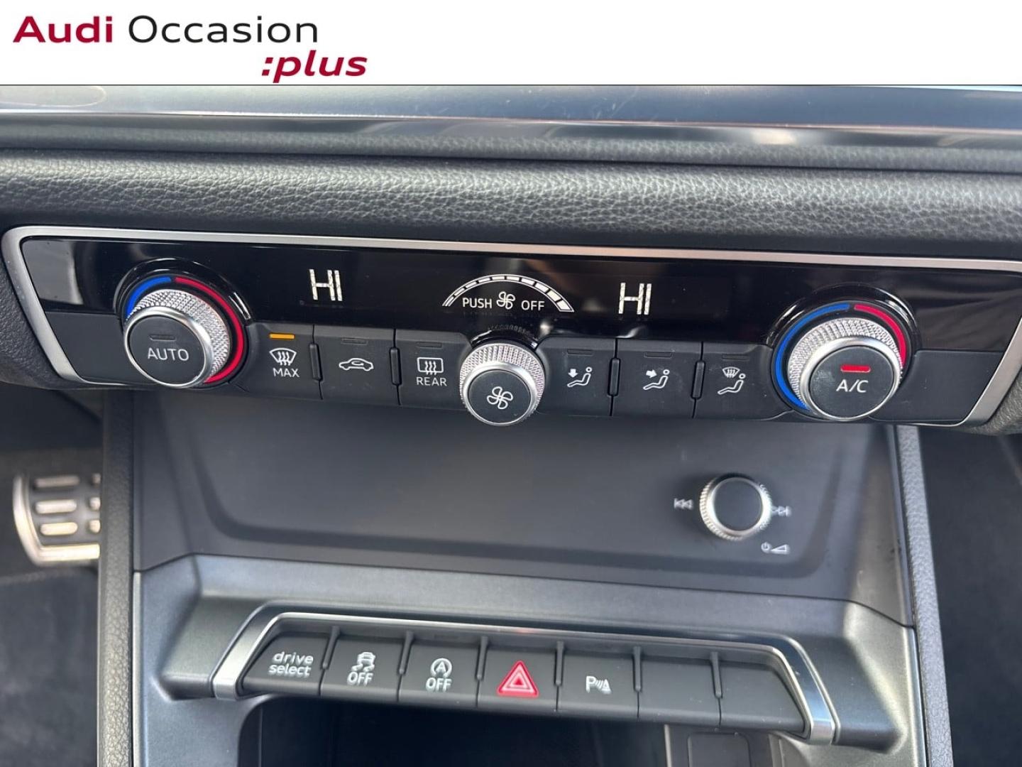Voitures occasions Audi Q3 S line Mougins