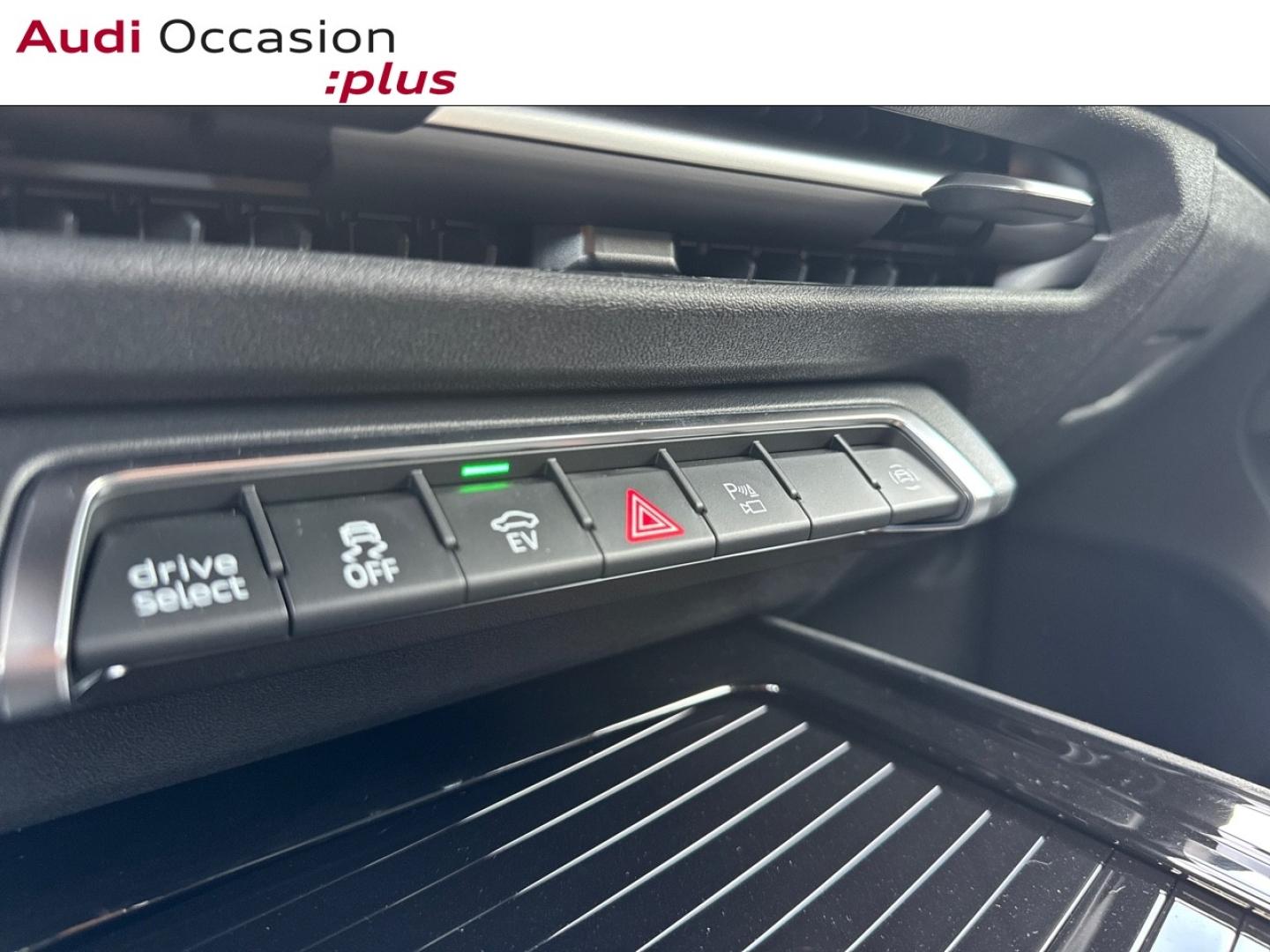 Voitures occasions Audi Q3 Sportback S line Mougins