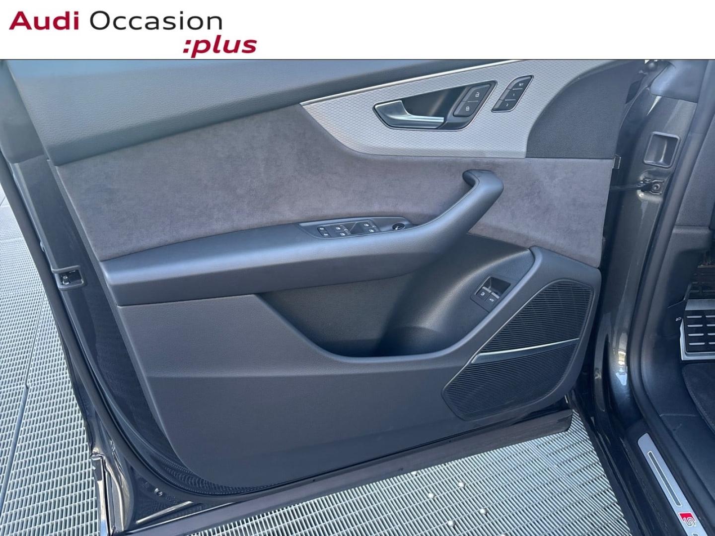 Voitures occasions Audi Q8 Compétition Mougins