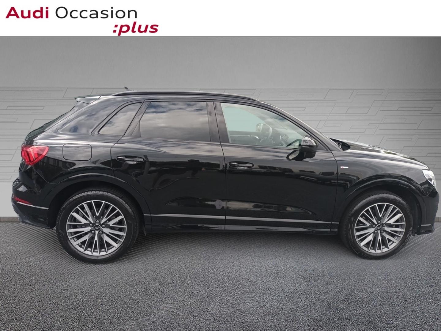 Voitures occasions Audi Q3 S line Mougins