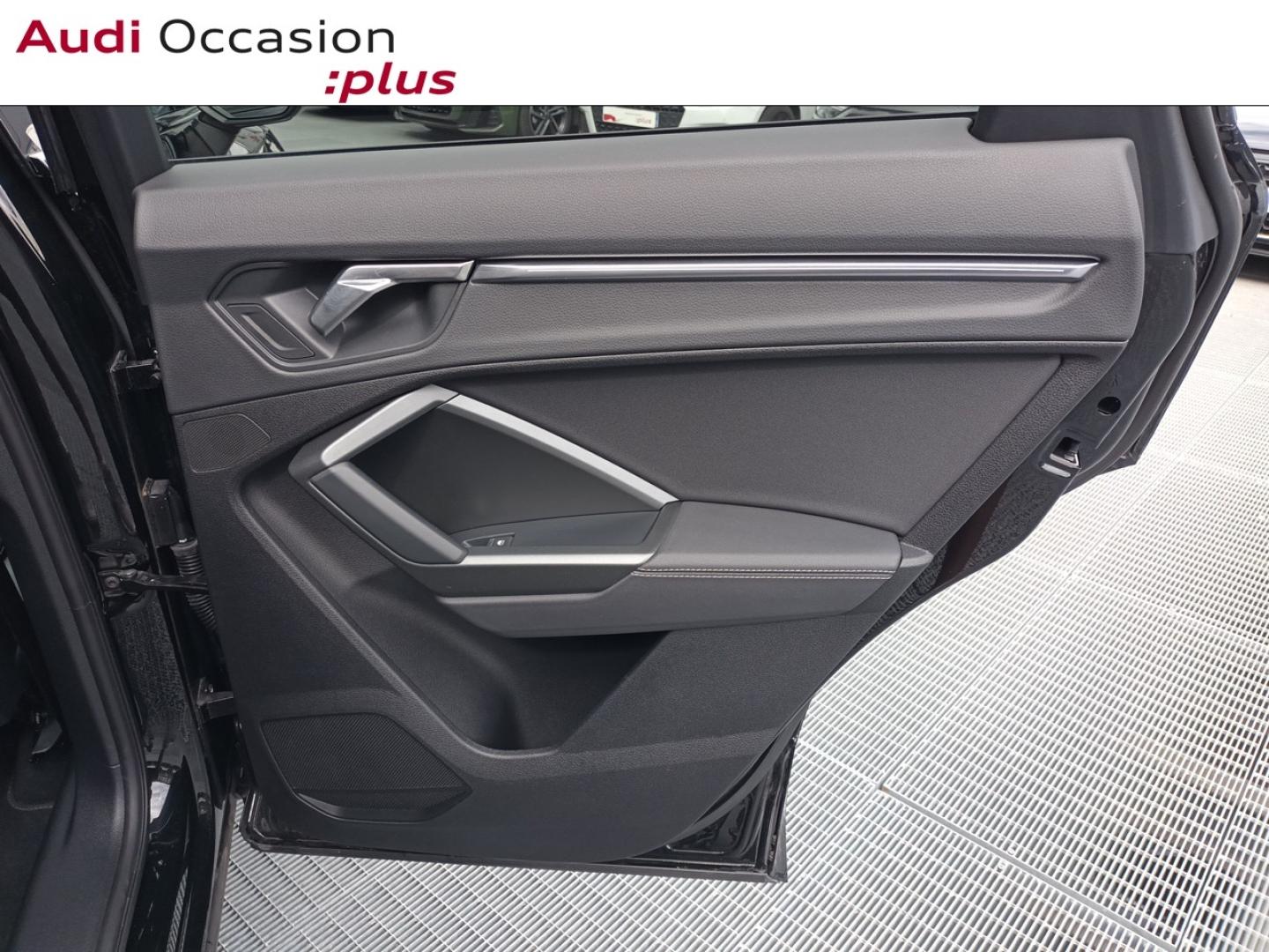 Voitures occasions Audi Q3 S line Mougins