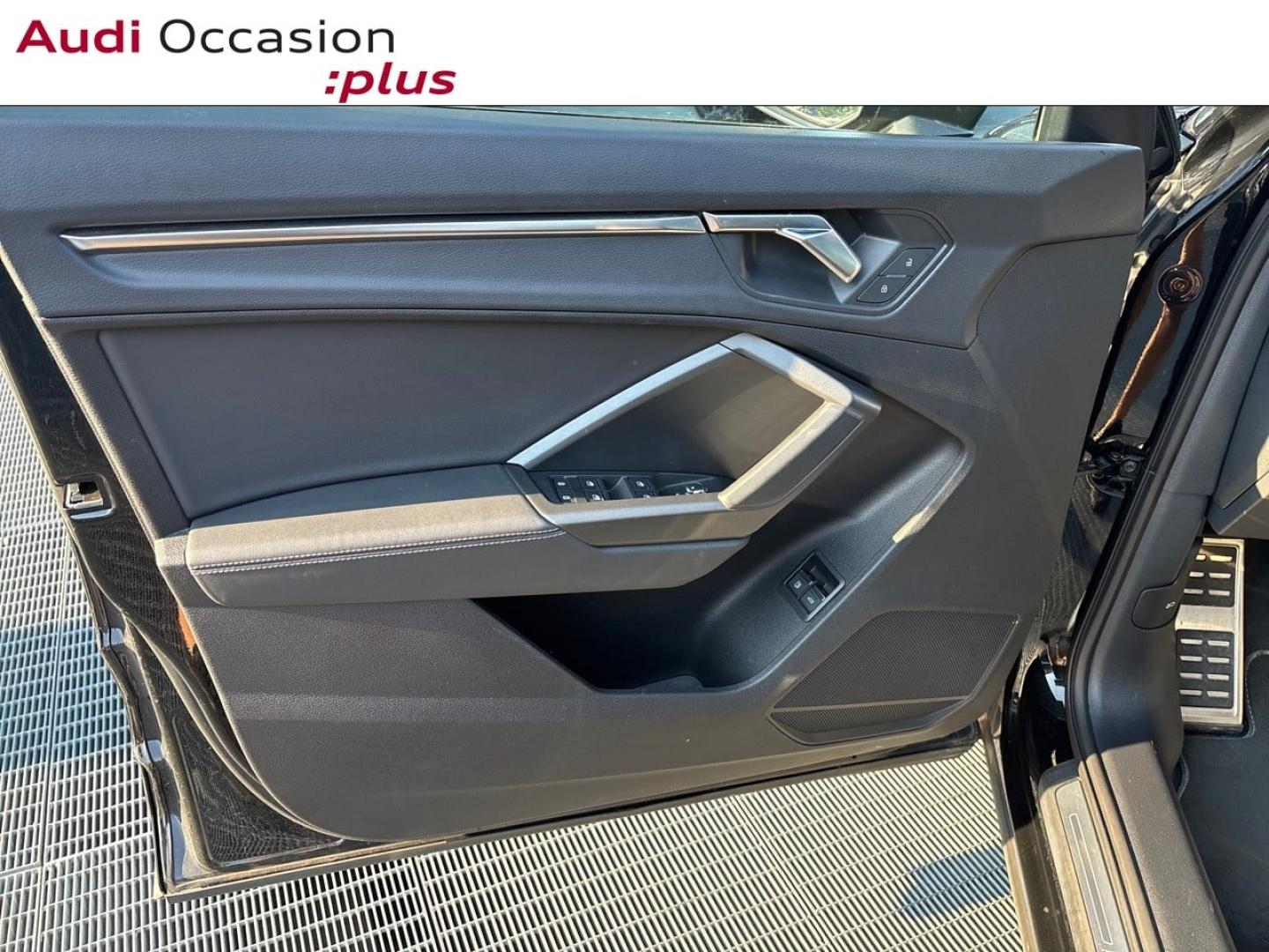 Voitures occasions Audi Q3 Sportback S line Mougins