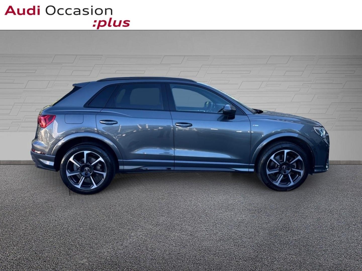 Voitures occasions Audi Q3 S line Mougins