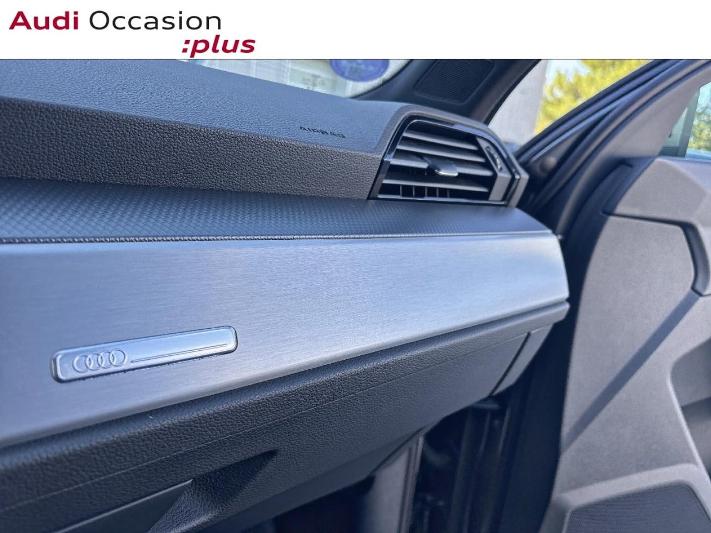 Voitures occasions Audi Q3 S line Mougins