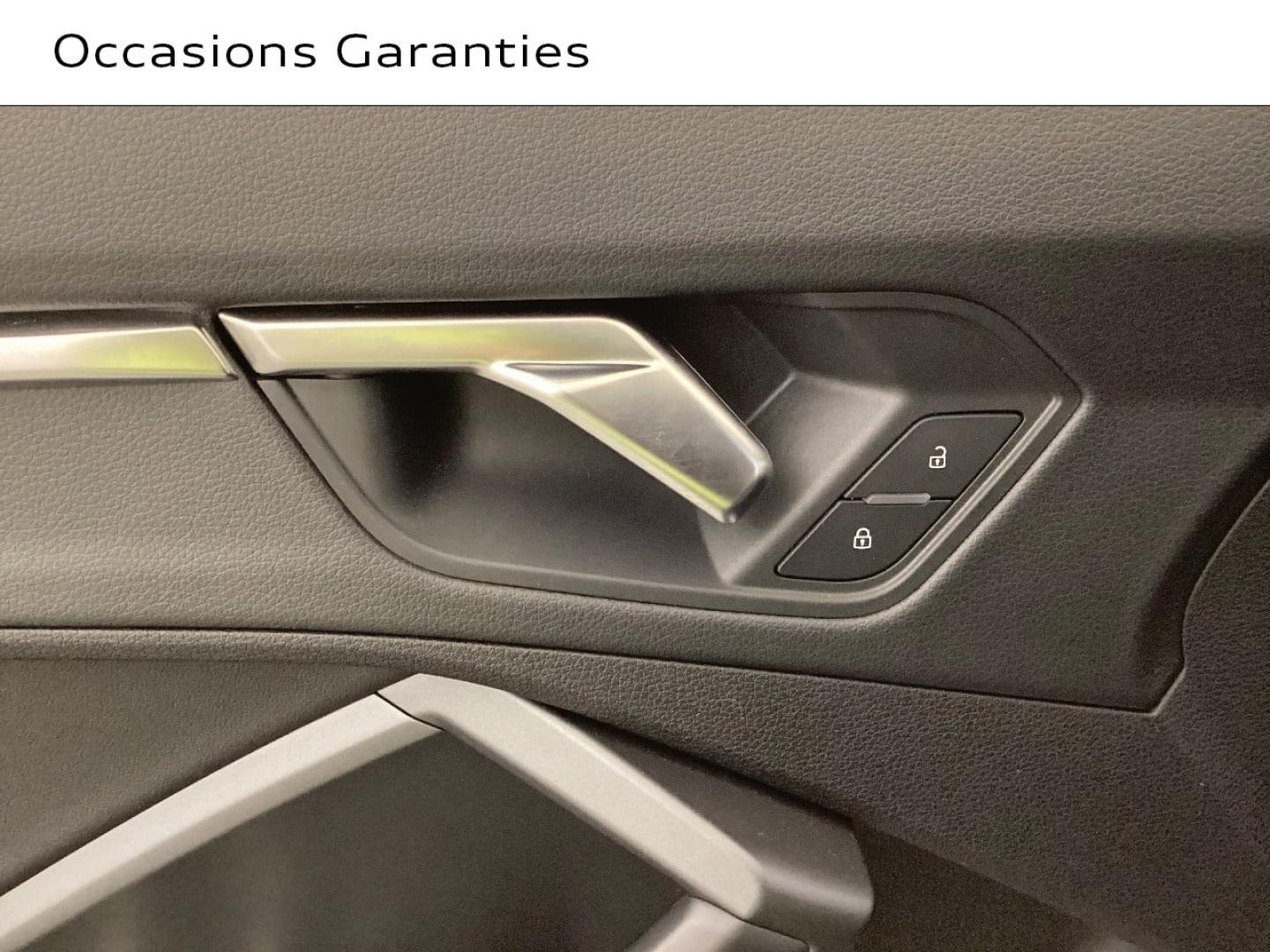 Voitures occasions Audi Q3  Mougins