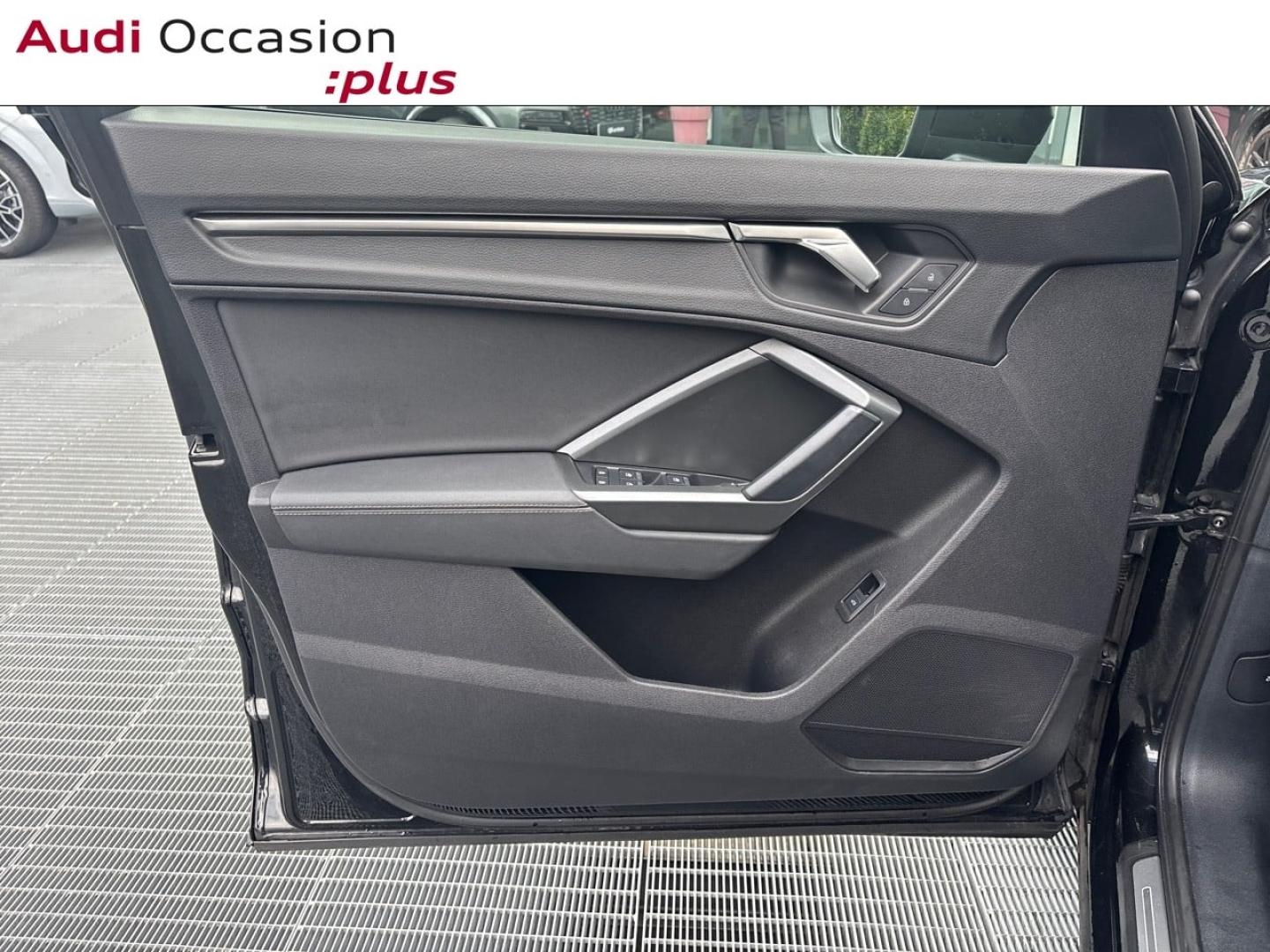 Voitures occasions Audi Q3 Sportback S line Mougins