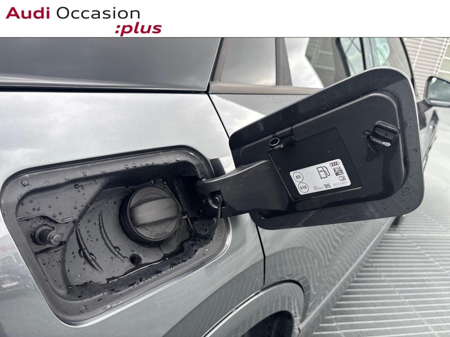 Voitures occasions Audi Q2 S line Plus Mougins