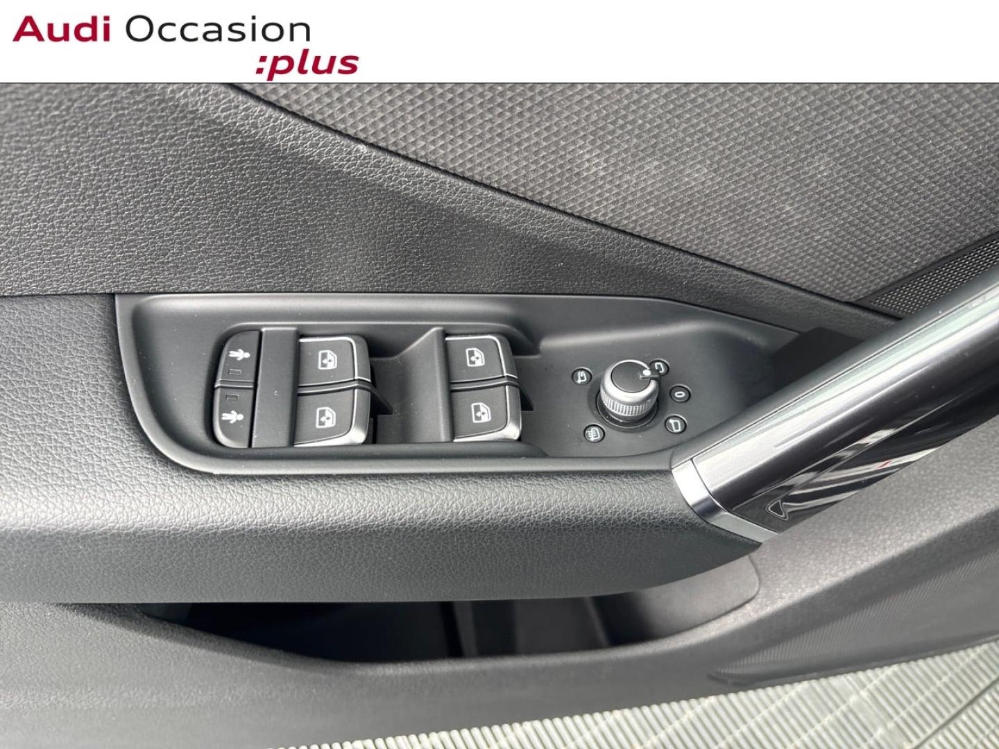 Voitures occasions Audi Q2 S line Plus Mougins